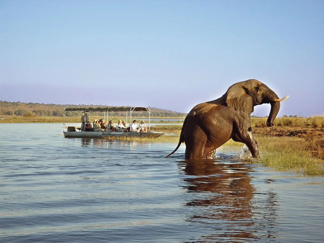 9-day Botswana Safaris Nxai Pan price in Central Kalahari