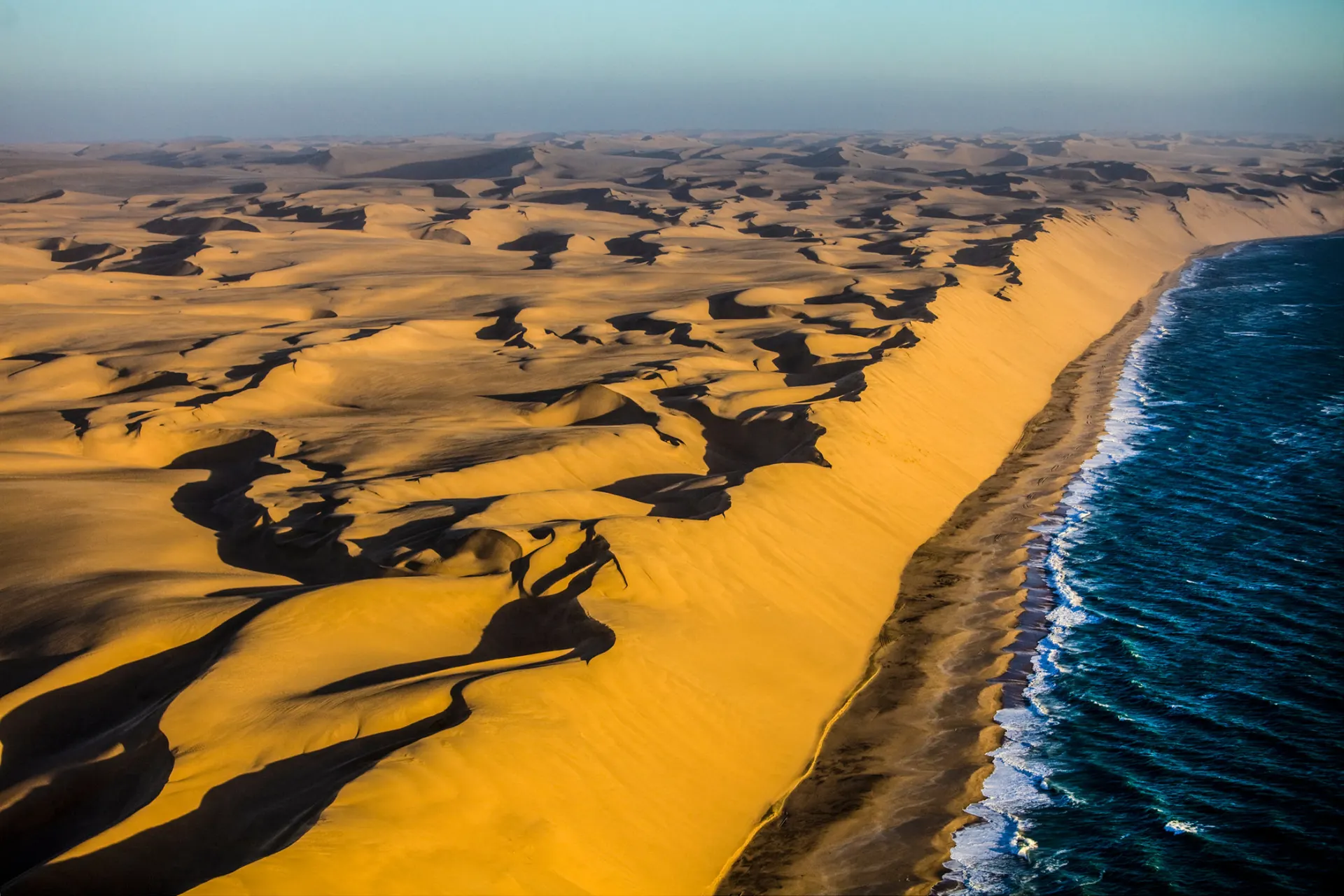 6-day Namibia Skeleton Coast safaris focus in Damaraland On Luxury Safari Namibia